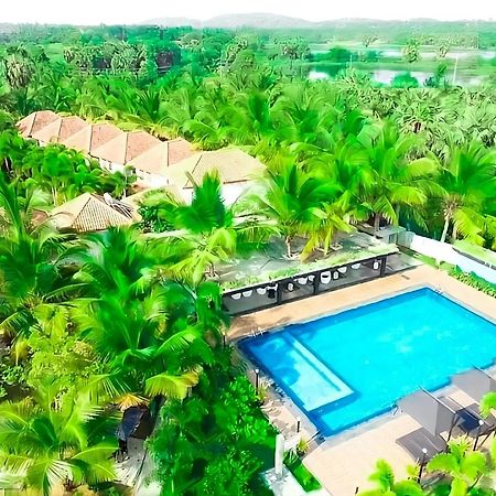 Hotel Green Garden Trincomalee Dış mekan fotoğraf