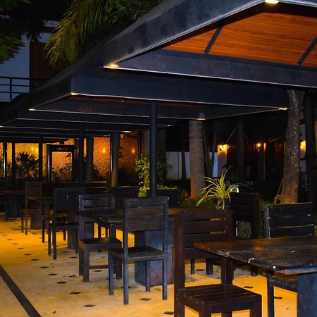 Hotel Green Garden Trincomalee Dış mekan fotoğraf