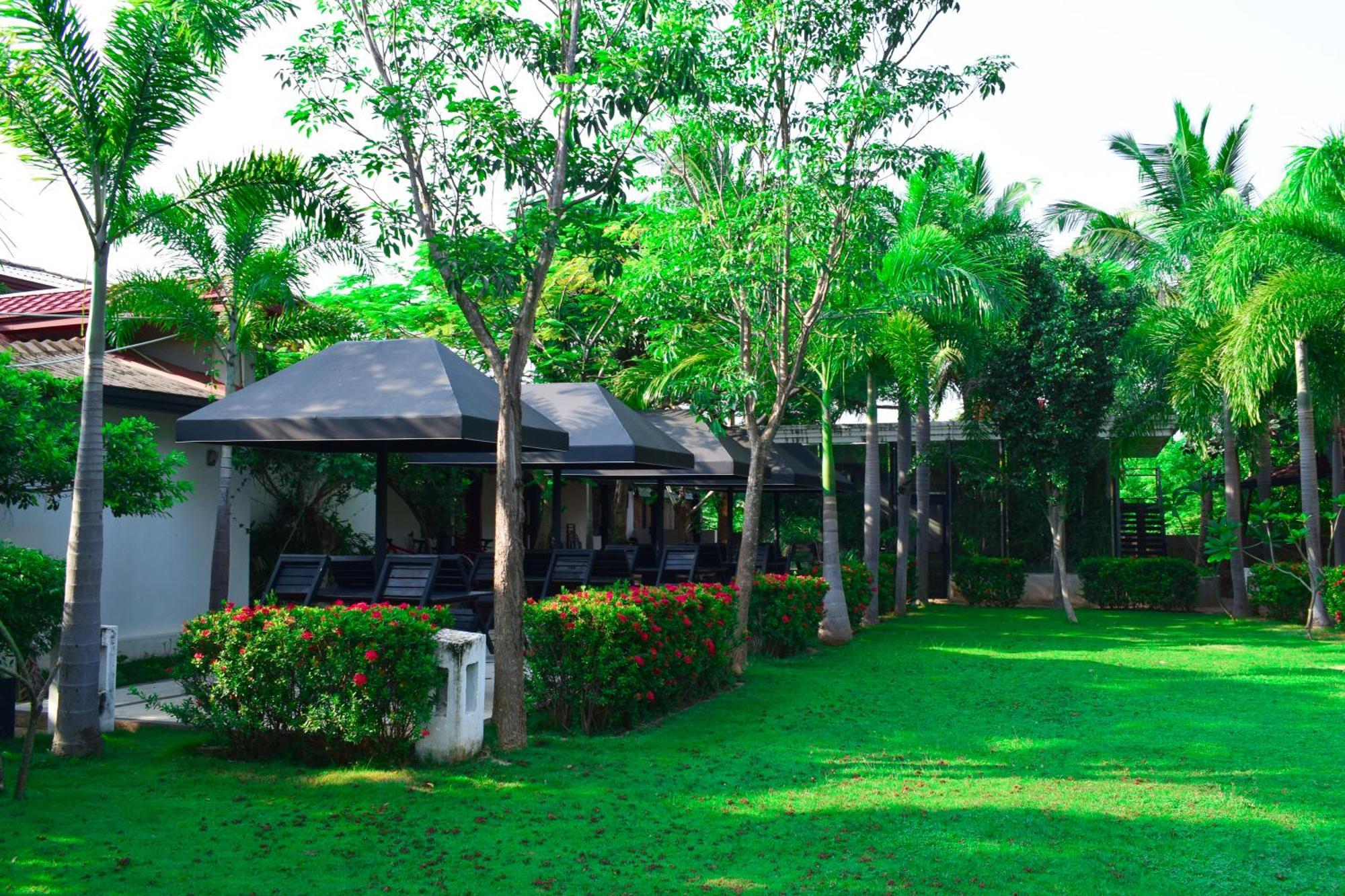 Hotel Green Garden Trincomalee Dış mekan fotoğraf
