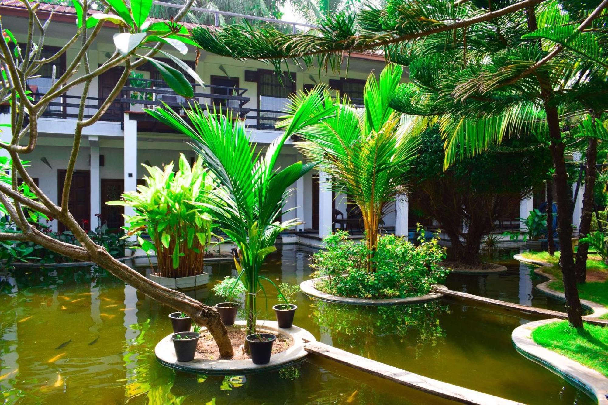 Hotel Green Garden Trincomalee Dış mekan fotoğraf