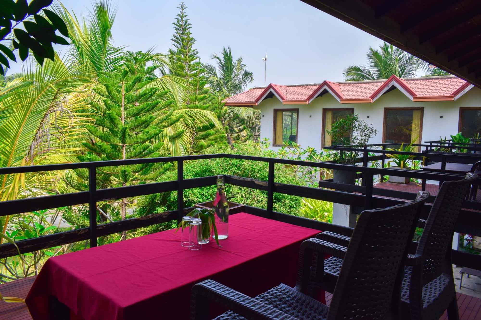 Hotel Green Garden Trincomalee Dış mekan fotoğraf